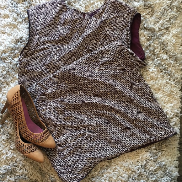 Silk sheath dress with structure in shoulders - Picture 1 of 5